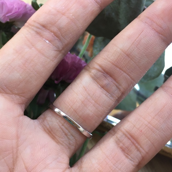 Cubic Zirconia Ring - 925 Sterling Silver - Cocktail Engagement Ring - Picture 4 of 9